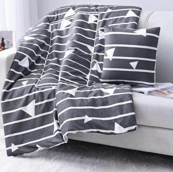 Junips | 2In1 Colorful Cartoon Pillow Blanket