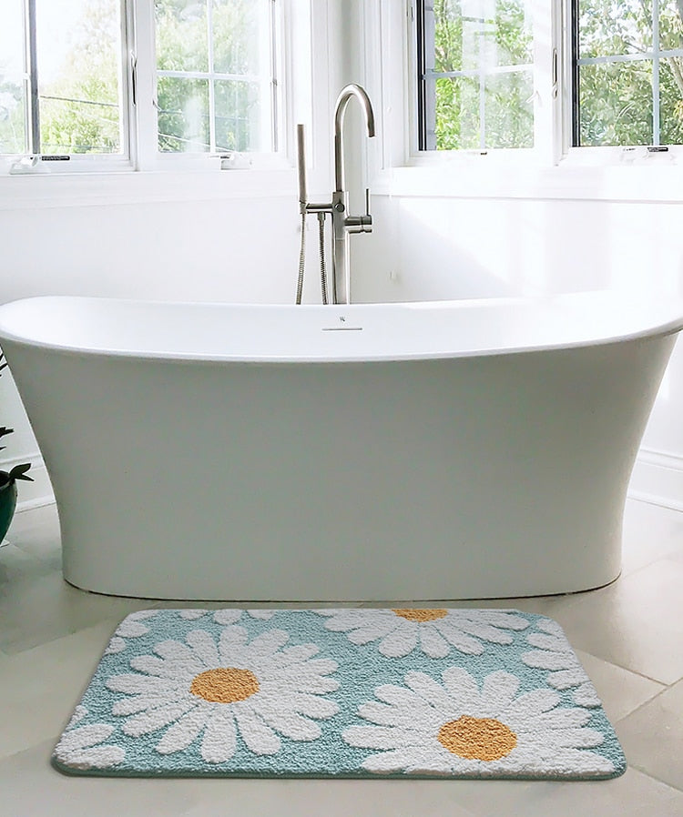 Junips | Daisy Bloom Bath Mat
