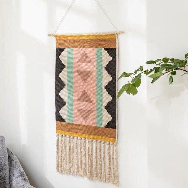 Junips | Geometric Tufted Wall Carpet
