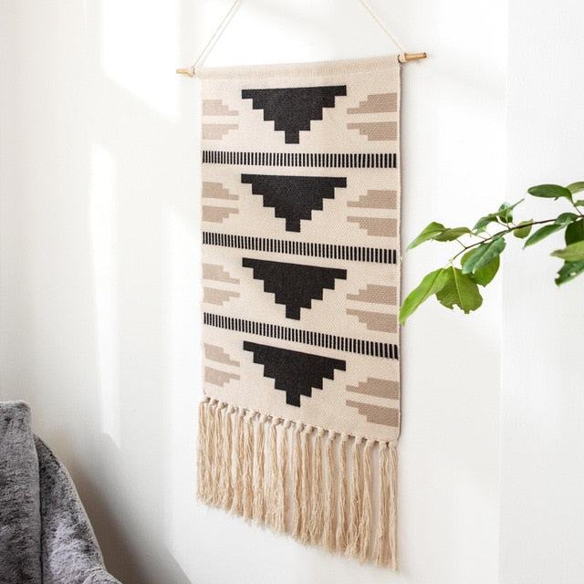 Junips | Geometric Tufted Wall Carpet