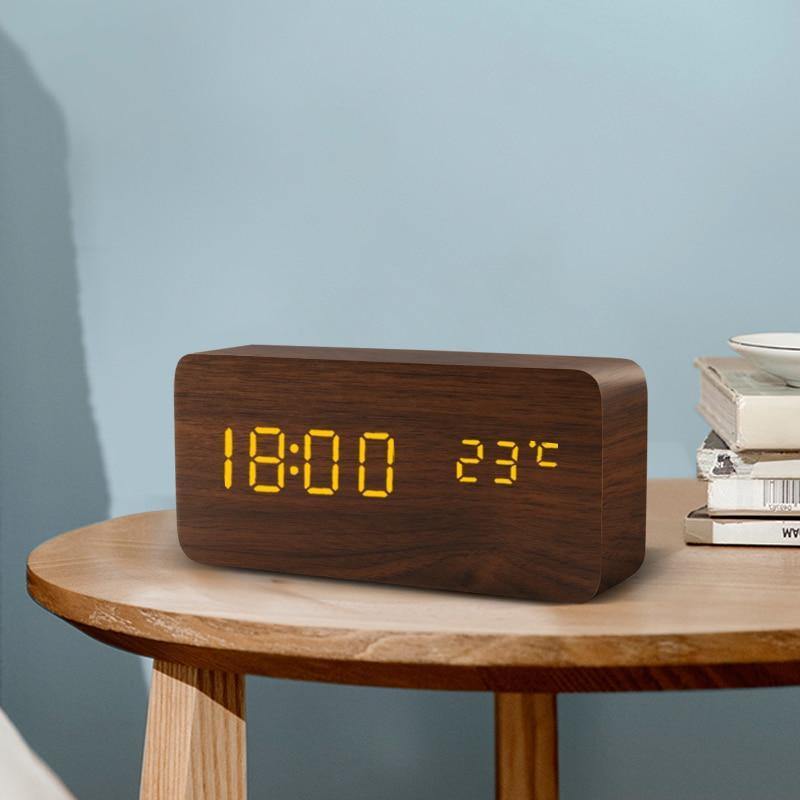 Junips | LED alarm clock in wooden cube shape