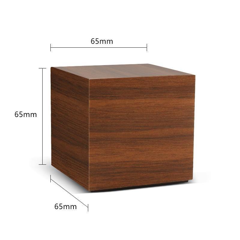 Junips | LED alarm clock in wooden cube shape