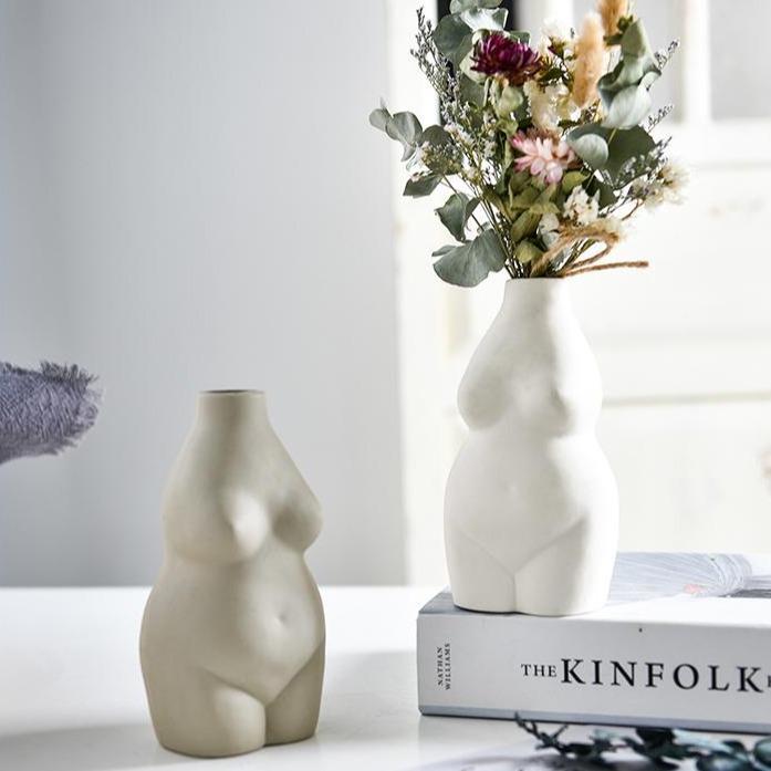 Junips | Venus Ceramic Bust Vase