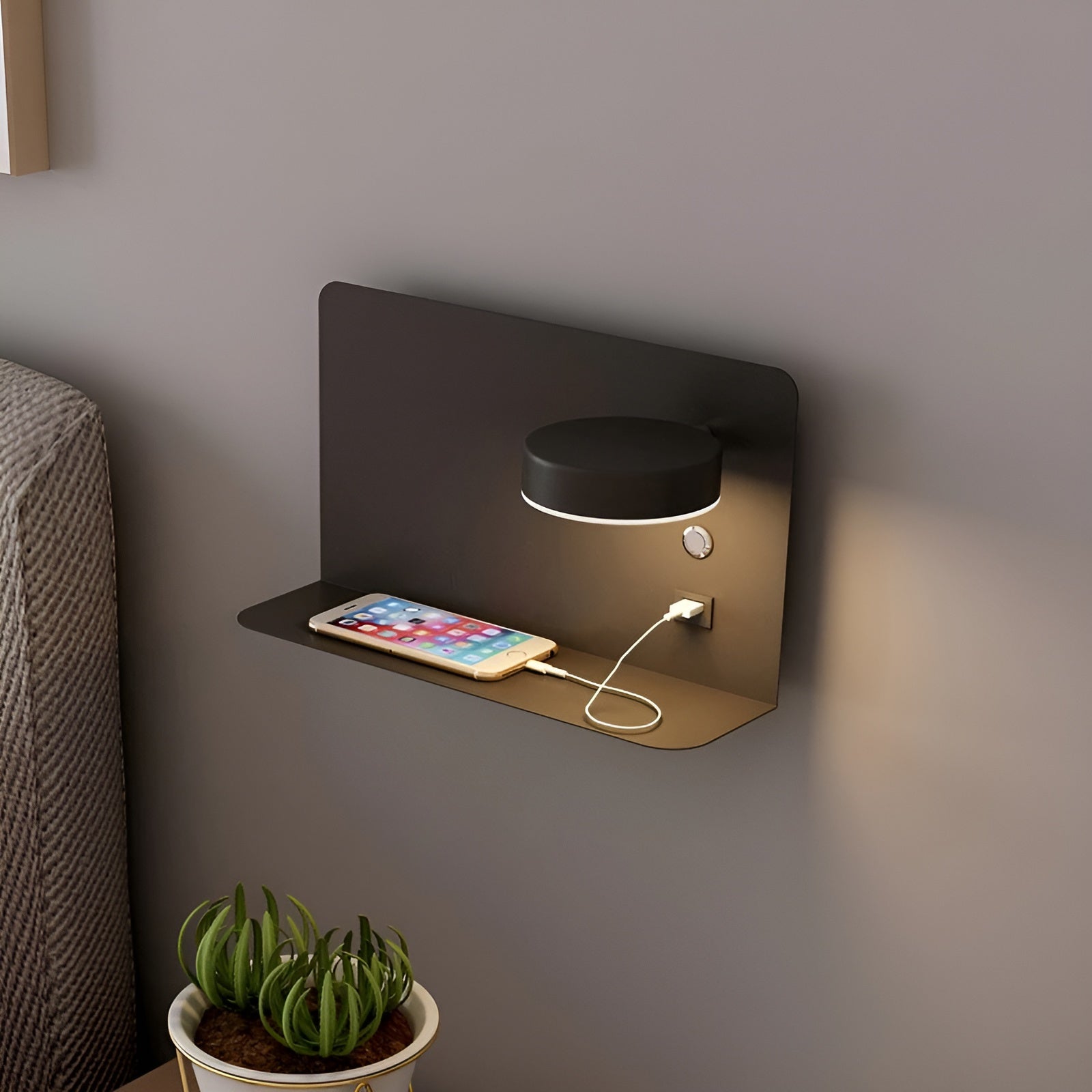 Junips | Wall lamp – Rechargeable elegance with USB LED lighting for a luxurious atmosphere