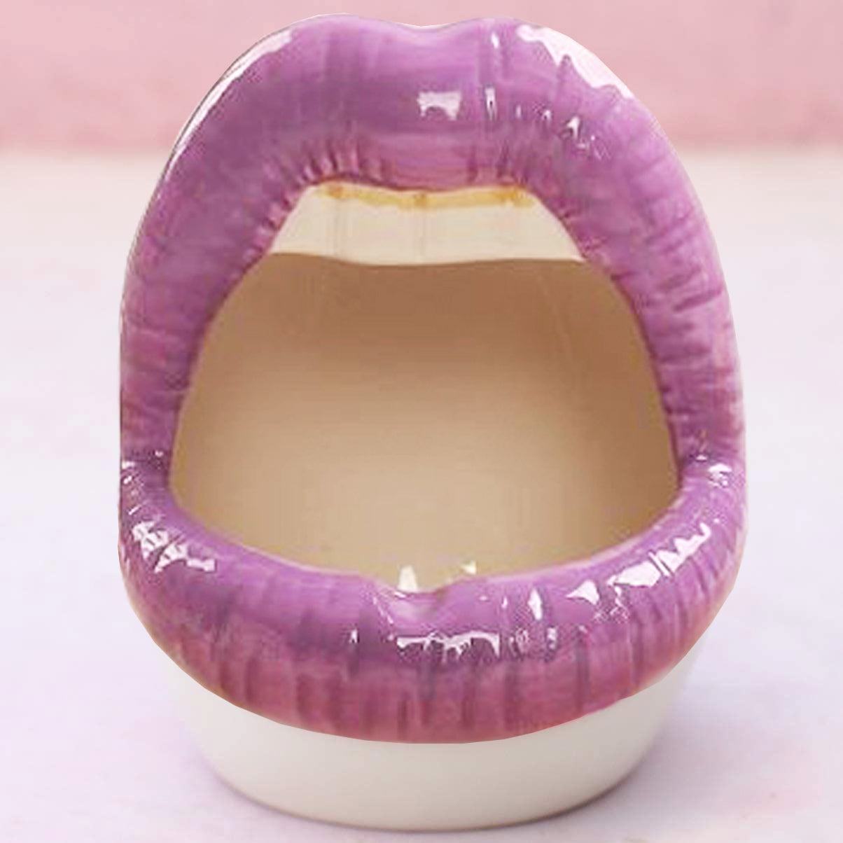 Junips | Lips Flower Pot