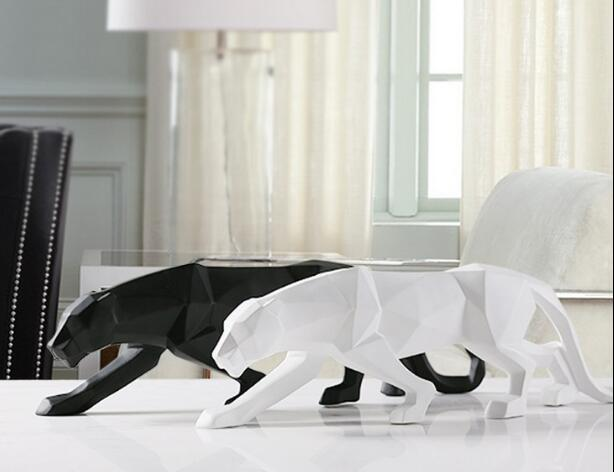 Junips | Modern Resin Geometric Black Panther Sculpture