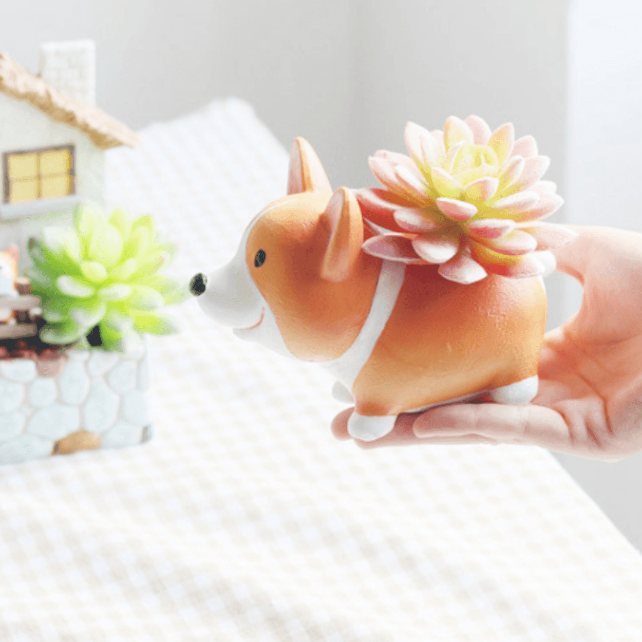 Junips | Resin Corgi Mini Flower Pot