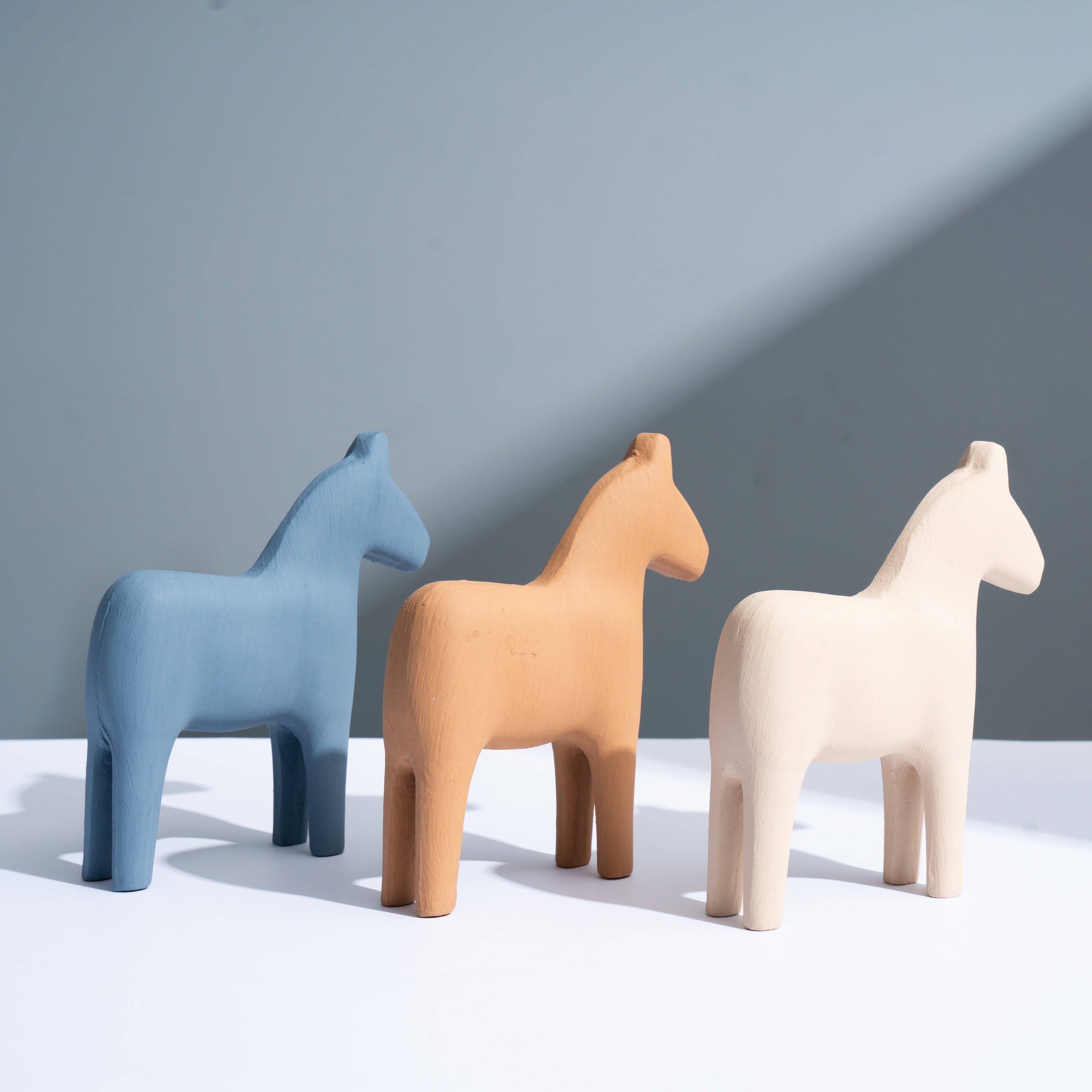 Junips | Resin creative Minimalism horse decoration ornaments