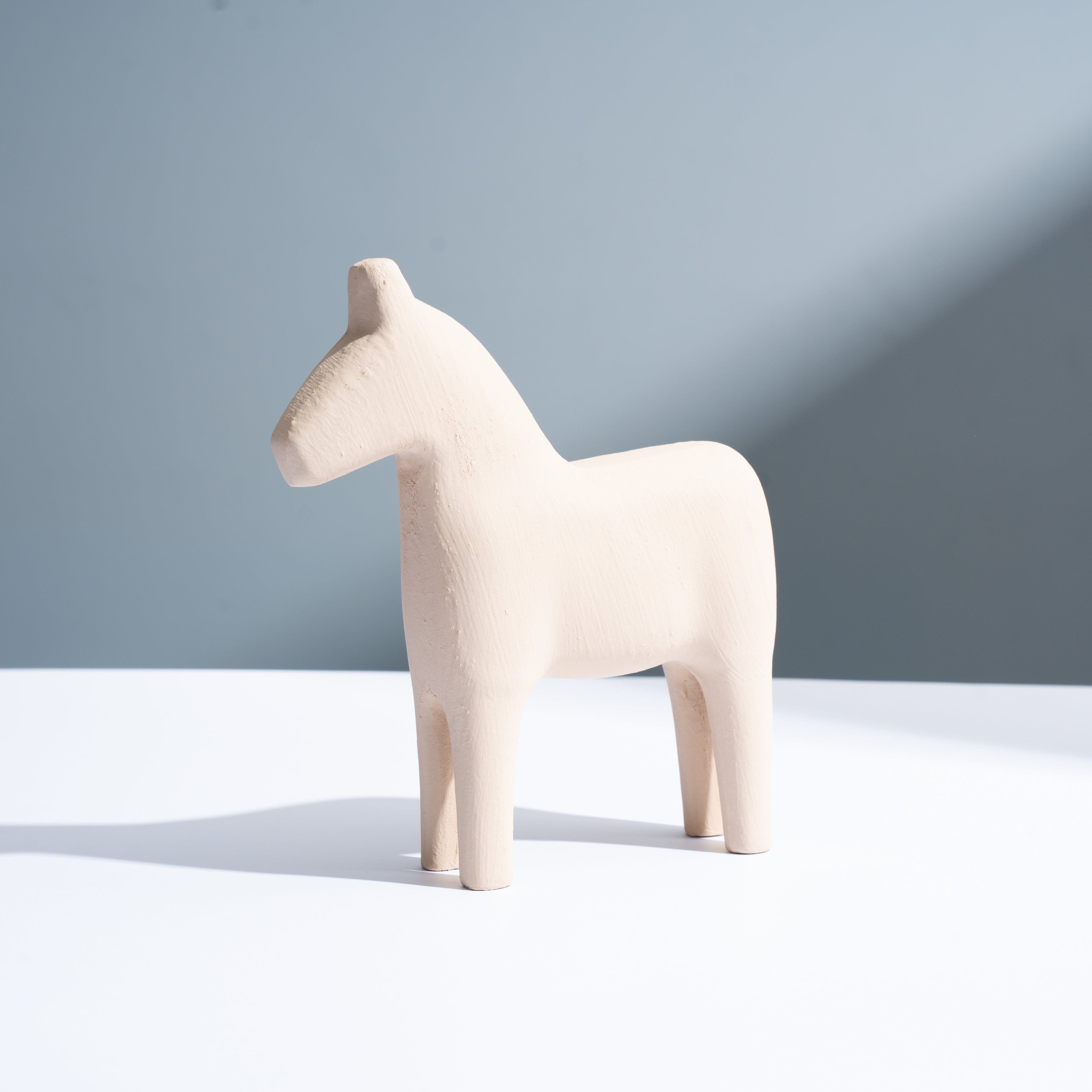Junips | Resin creative Minimalism horse decoration ornaments