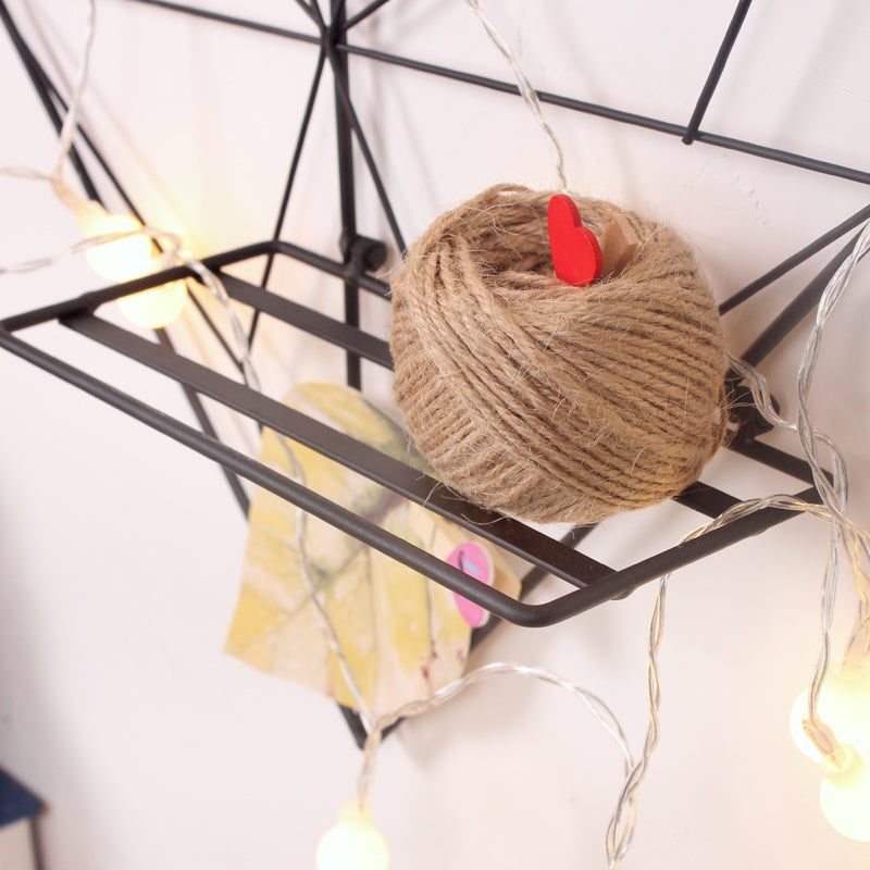 Junips | Heart Wire Photo Display