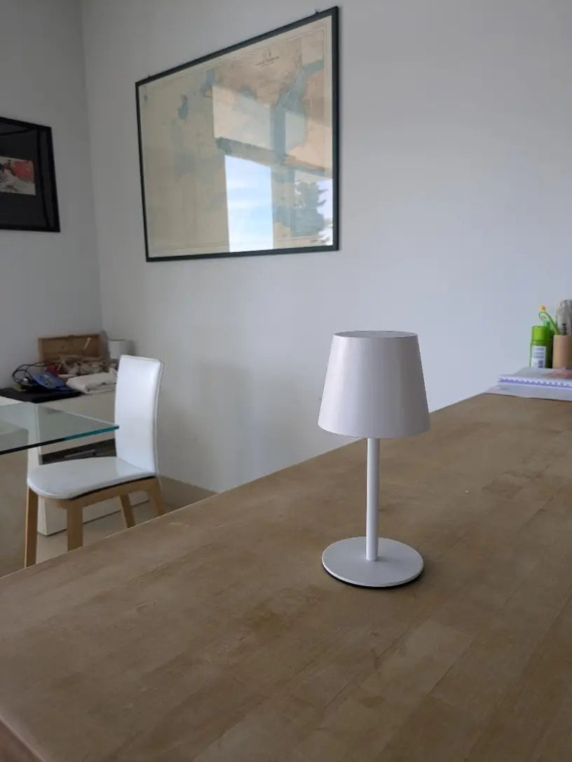 Junips | LED Table Lamp – Wireless, Touch Control & Dimmable Light