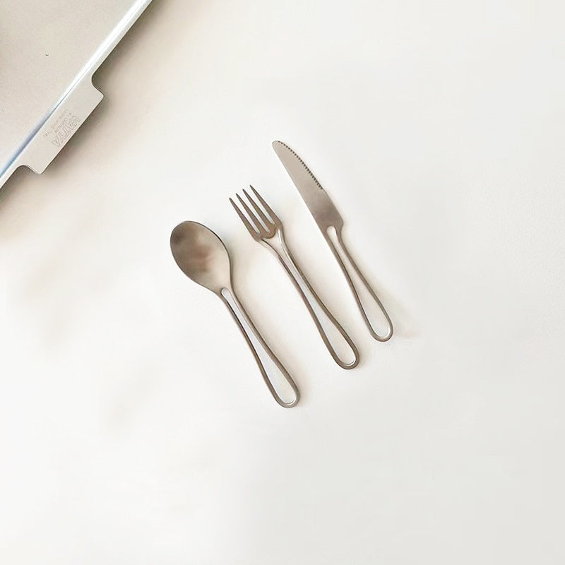 Junips | Outline Cutlery Set made of Stainless Steel