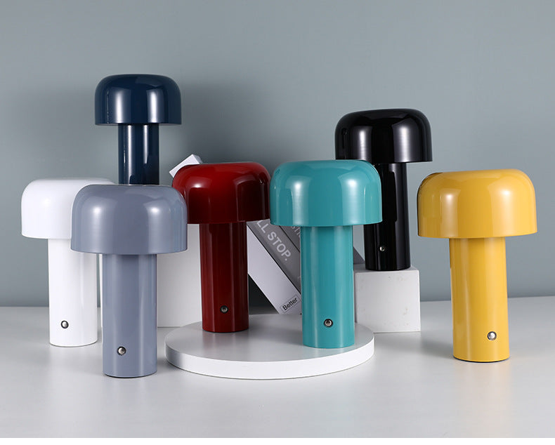 Junips | Table Lamp with Modern Cordless Design
