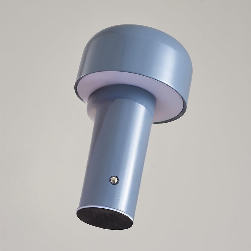 Junips | Table Lamp with Modern Cordless Design