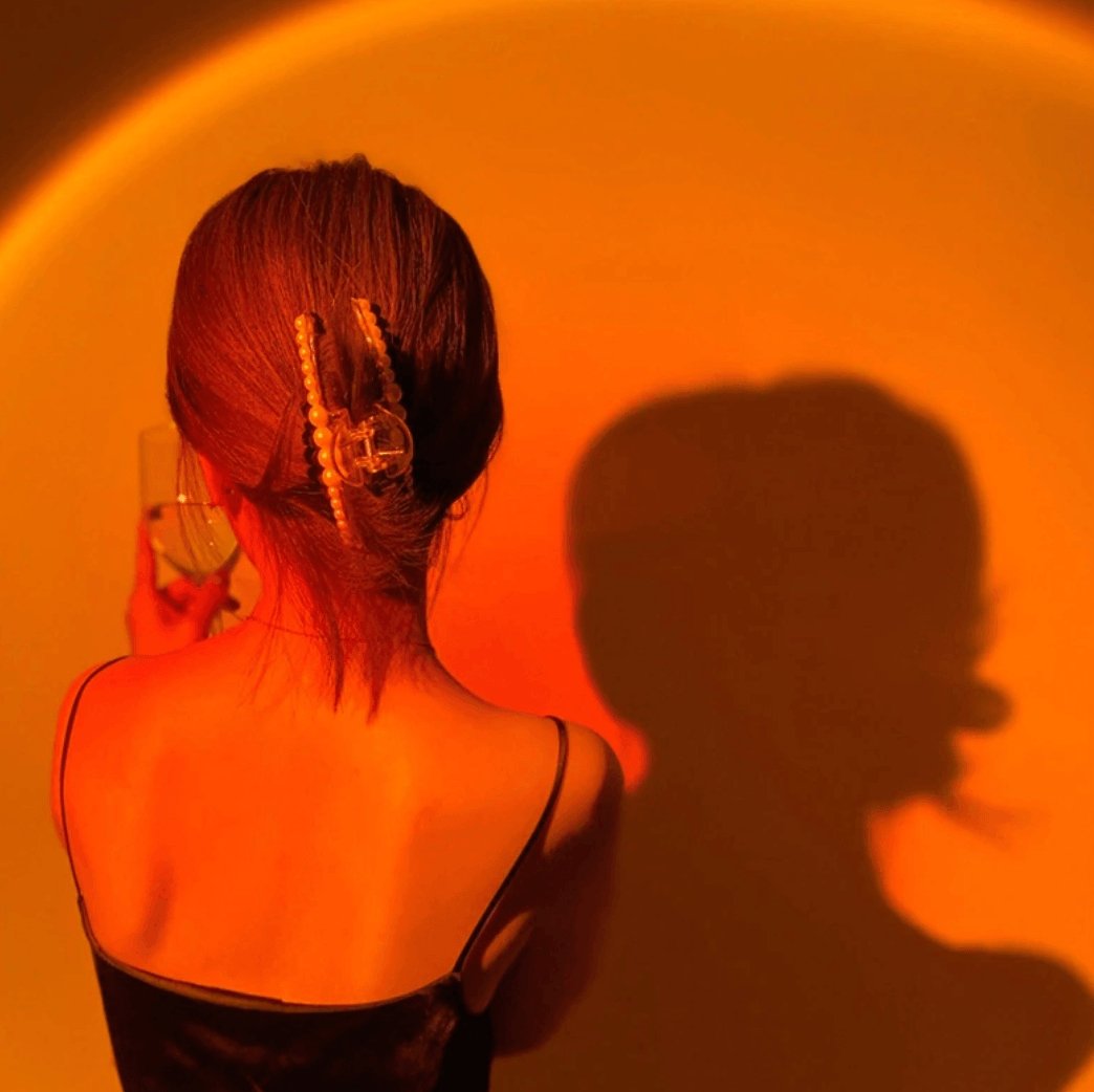 Junips | GlowDusk – Sunset Lamp with Adjustable Colors and Angles