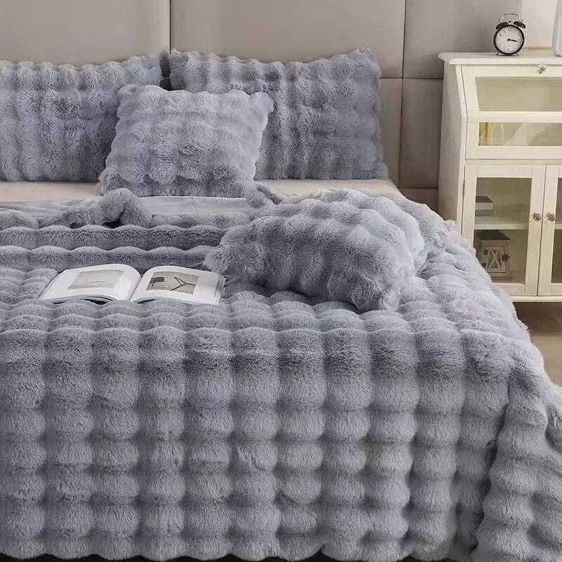 Junips | Super Soft Plush Winter Blanket