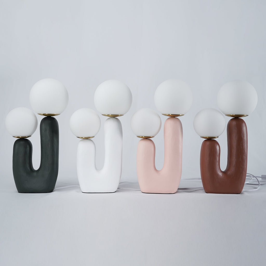 Junips | Contemporary Style Table Lamp with Natural Accent
