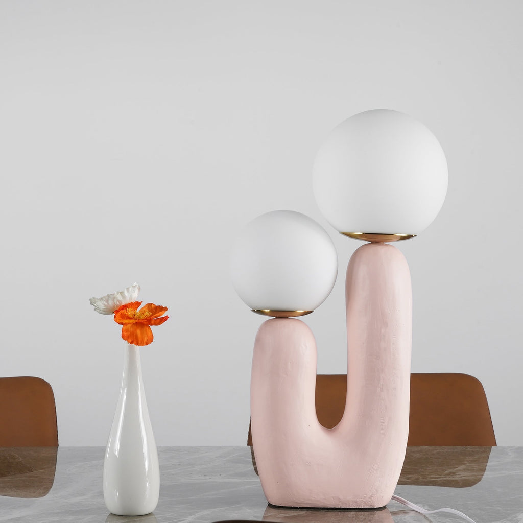 Junips | Contemporary Style Table Lamp with Natural Accent