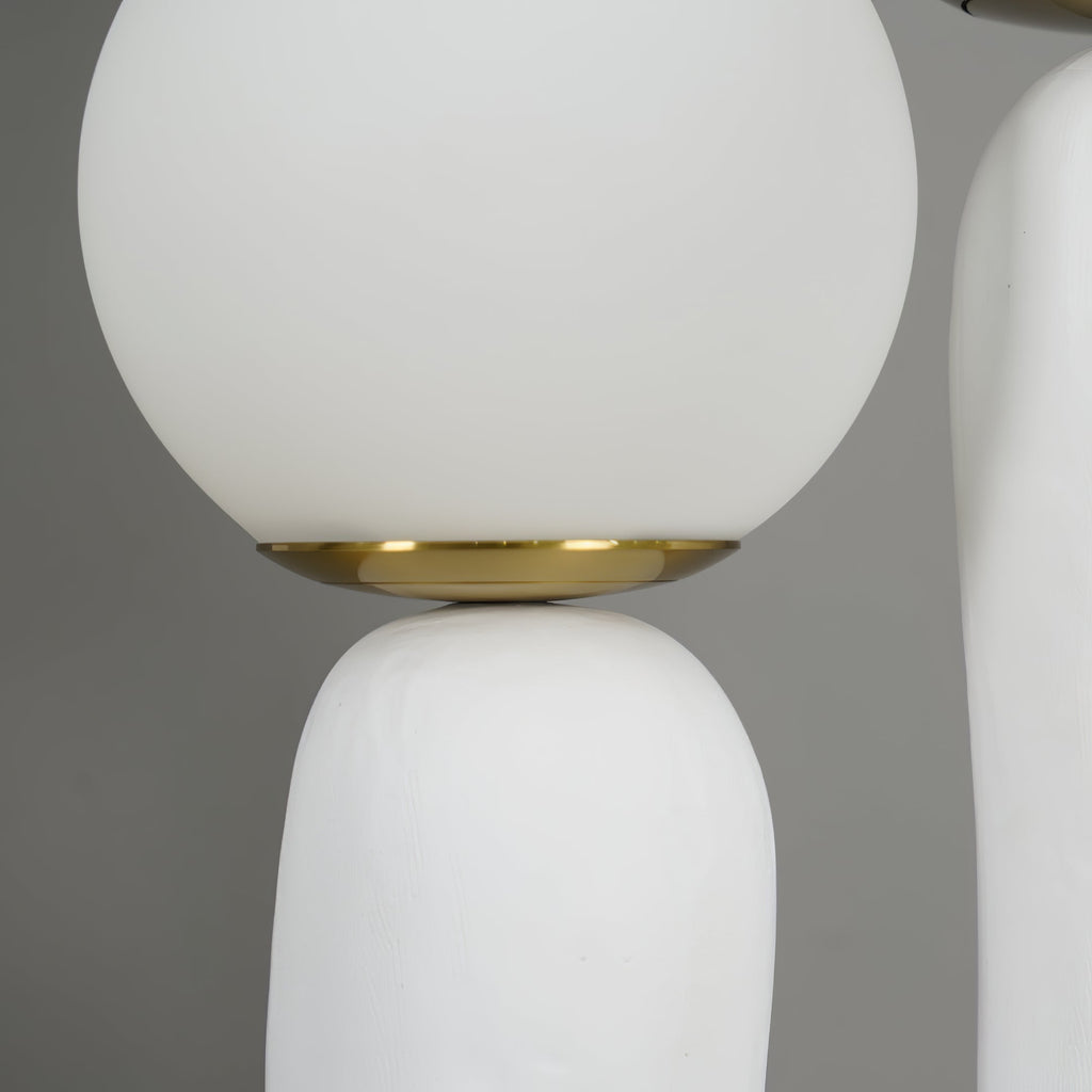 Junips | Contemporary Style Table Lamp with Natural Accent