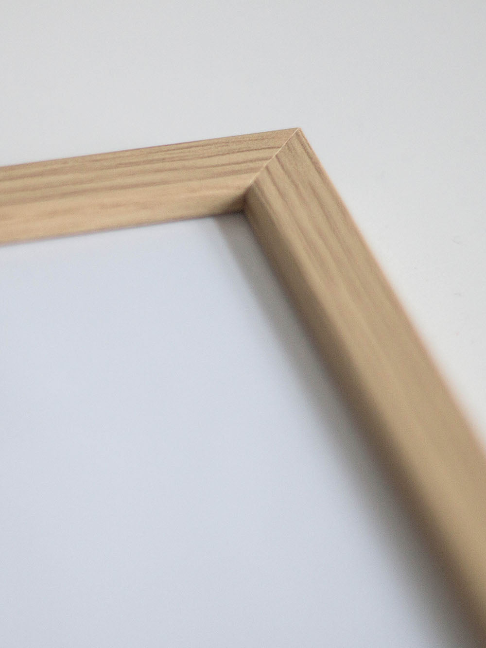 Junips | Frame, Oak