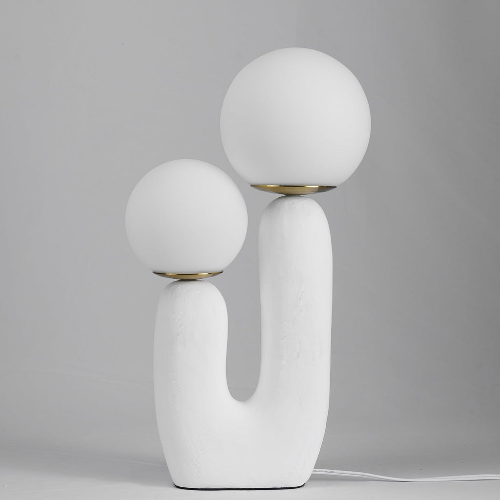 Junips | Contemporary Style Table Lamp with Natural Accent