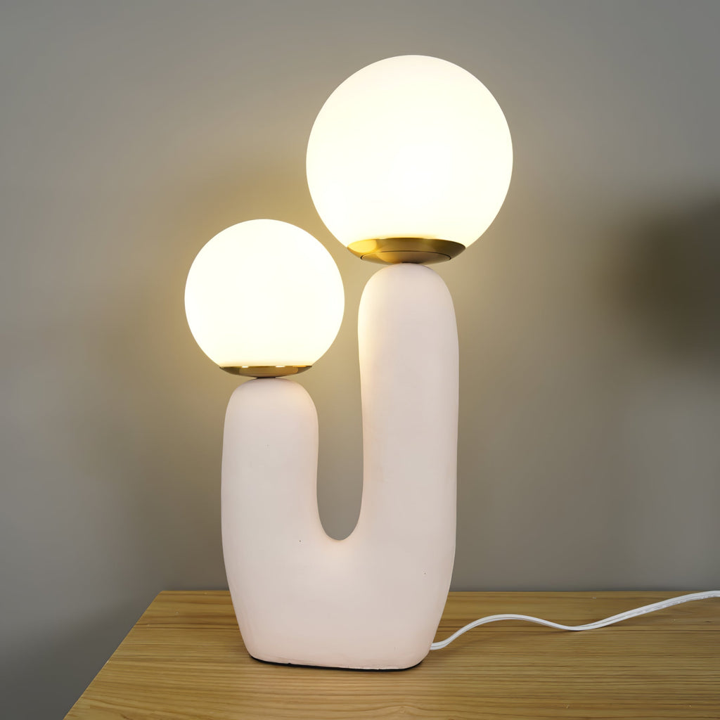 Junips | Contemporary Style Table Lamp with Natural Accent