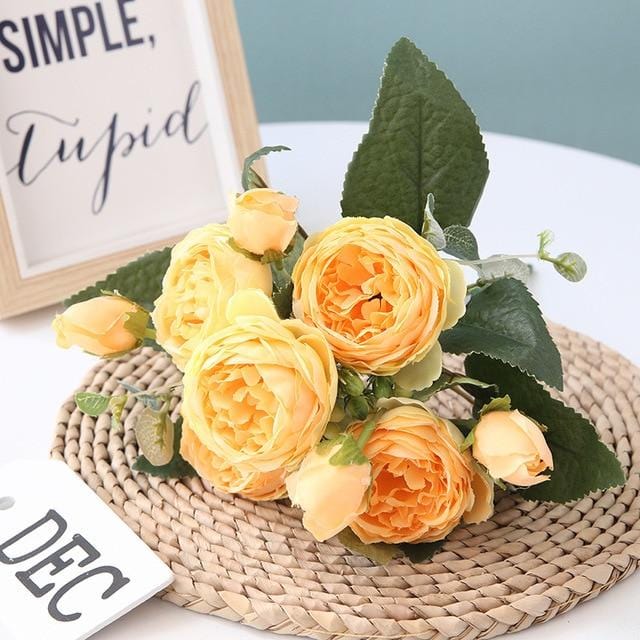 Junips | peonies