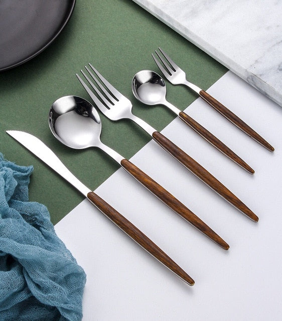 Junips | Wooden Handle Cutlery Set