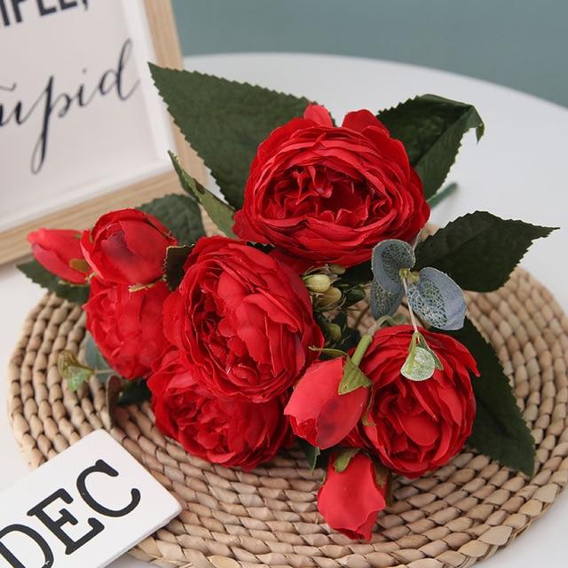 Junips | peonies