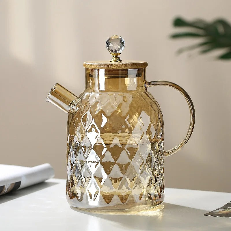 Junips | Classic Crystal Teapot | Glass & Wood