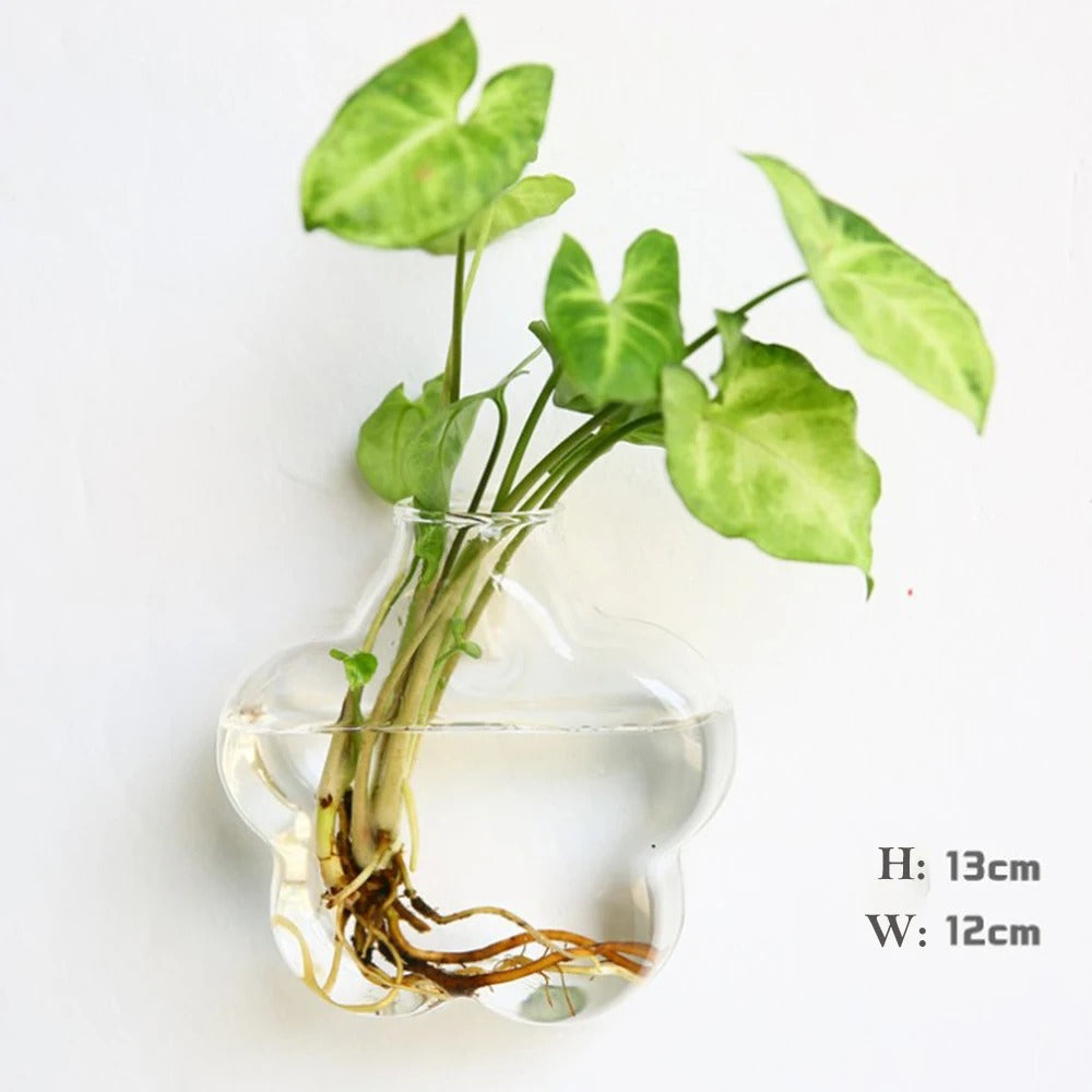 Junips | Wall vase made of glass