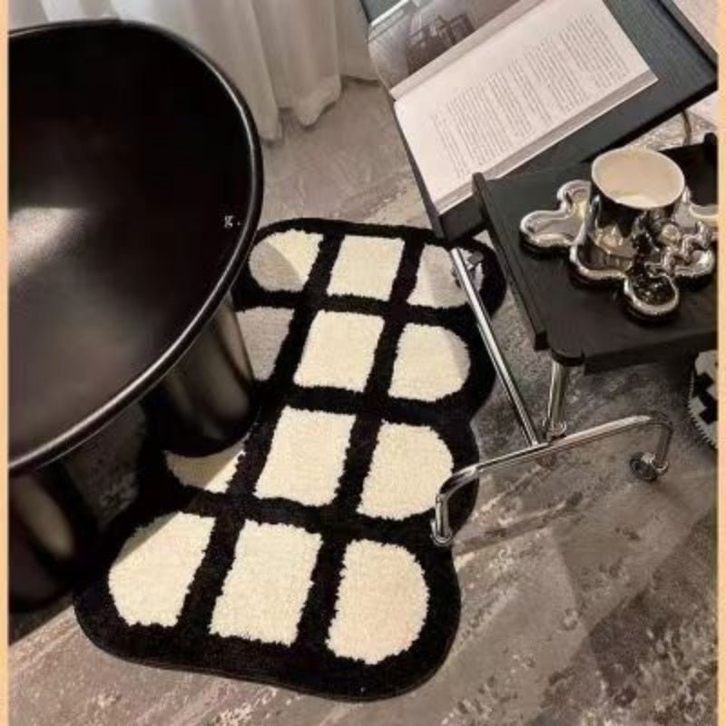 Junips | Vintage Checkered Plaid Bathroom Rugs - Cozy Retro Flower Carpet for Bathroom and Home Décor