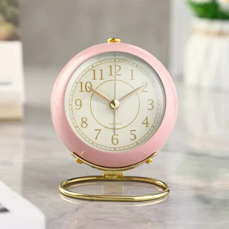 Junips | Vintage Style Creative Alarm Clock