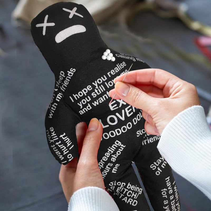 Junips | Hexerei Voodoo Doll