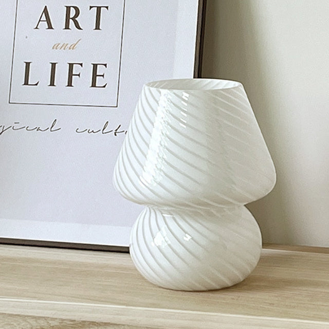 Junips | LED Desk Lamp in Mushroom Shape made of Glass