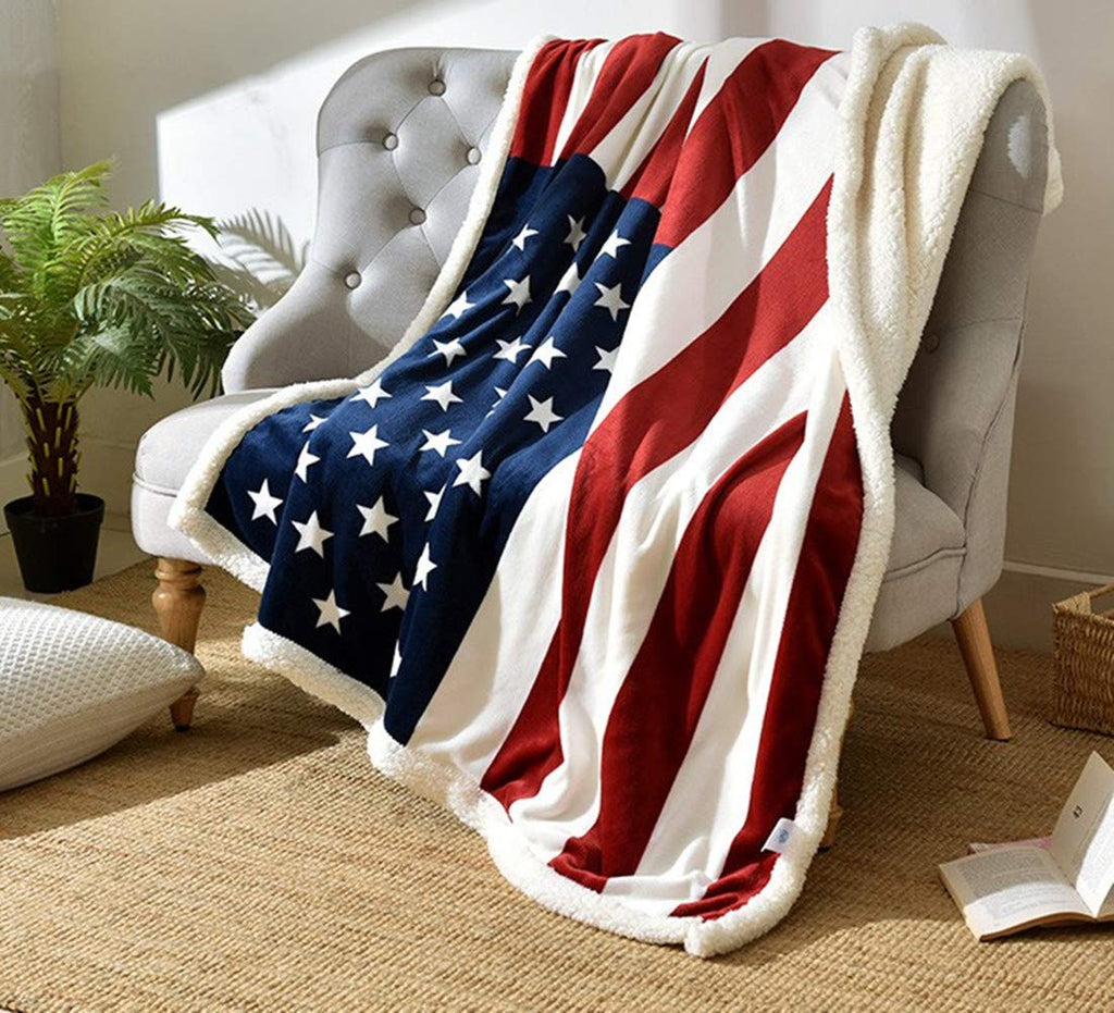 Junips | Flannel-Sherpa Blanket with American Flag