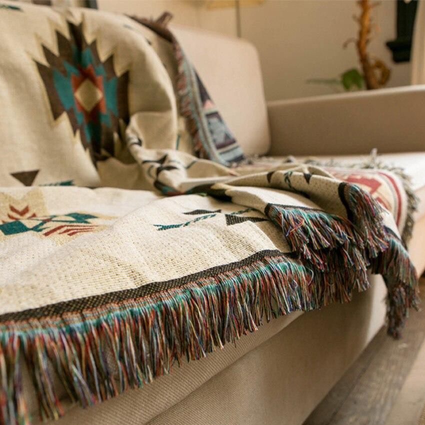 Junips | American Native Throw Sofa Bedding