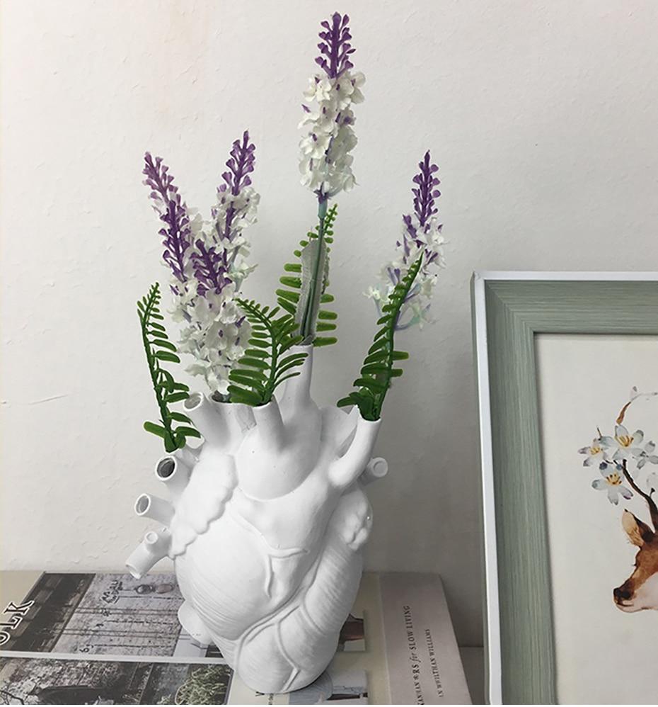 Junips | Heart Flower Vase