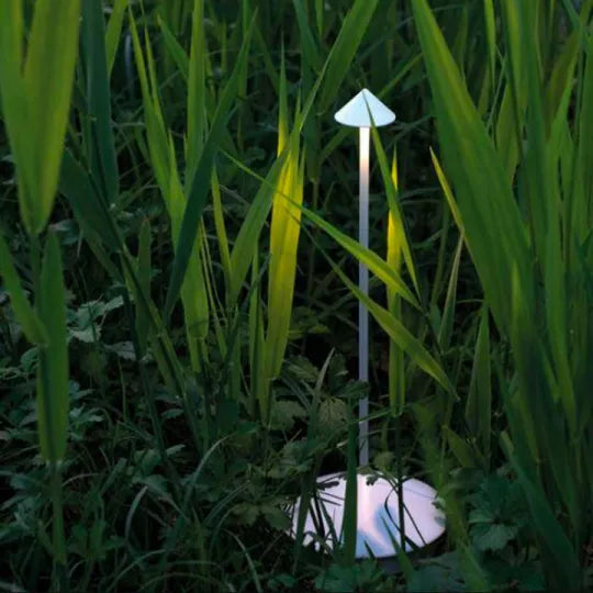 Junips | Wireless Table Lamp with Modern LED Light