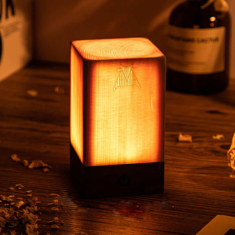 Junips | Table Lamp with Touch Control Wood Finish