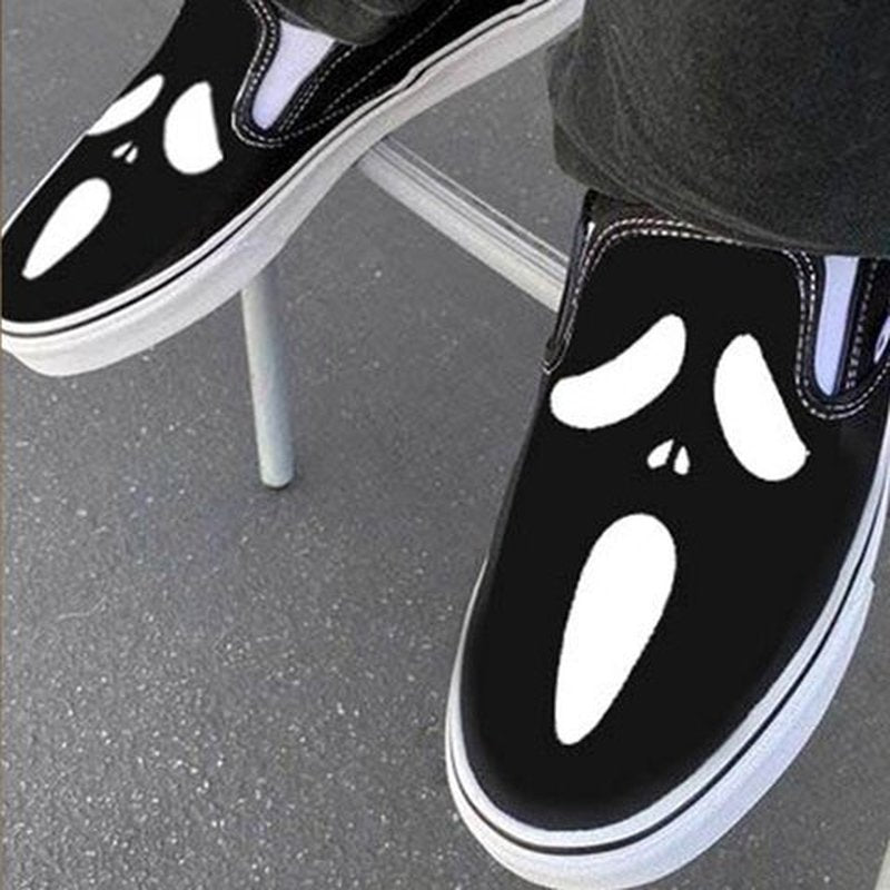 Junips | Casual slip-ons made of canvas with skull