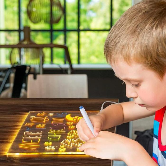 Junips | LED Notice Board with 7 Colors Pen