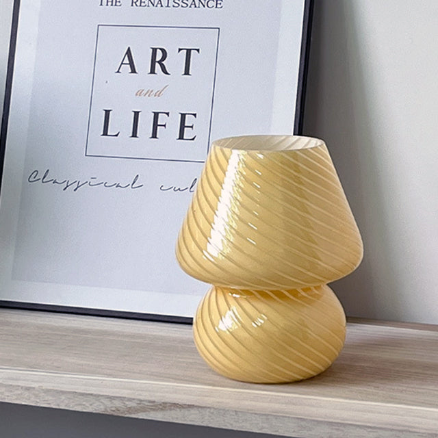 Junips | LED Desk Lamp in Mushroom Shape made of Glass