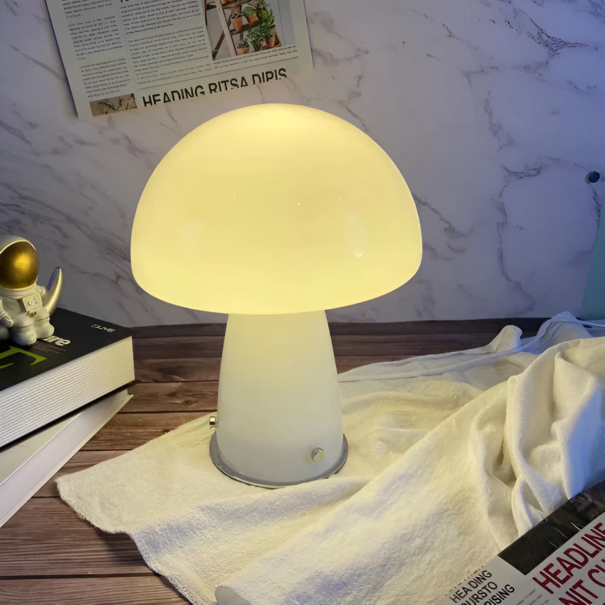 Junips | GlowMush – Scandinavian table lamp with artistic warmth