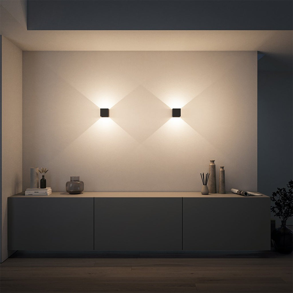 Junips | LumiGuard - LED wall lamp with warm light